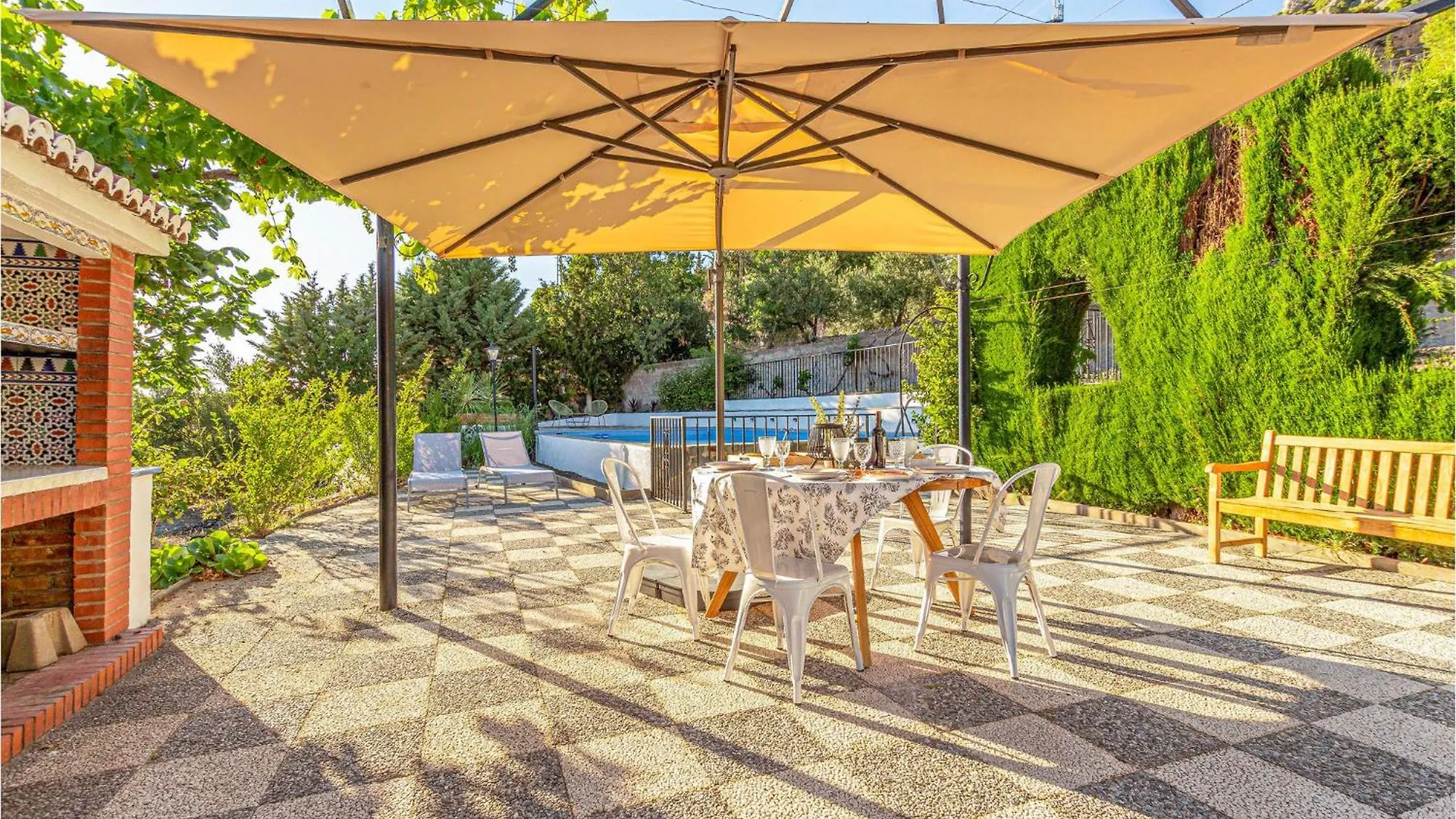 Gorgeous Home In Nigueelas With Wifi Holiday home Niguelas