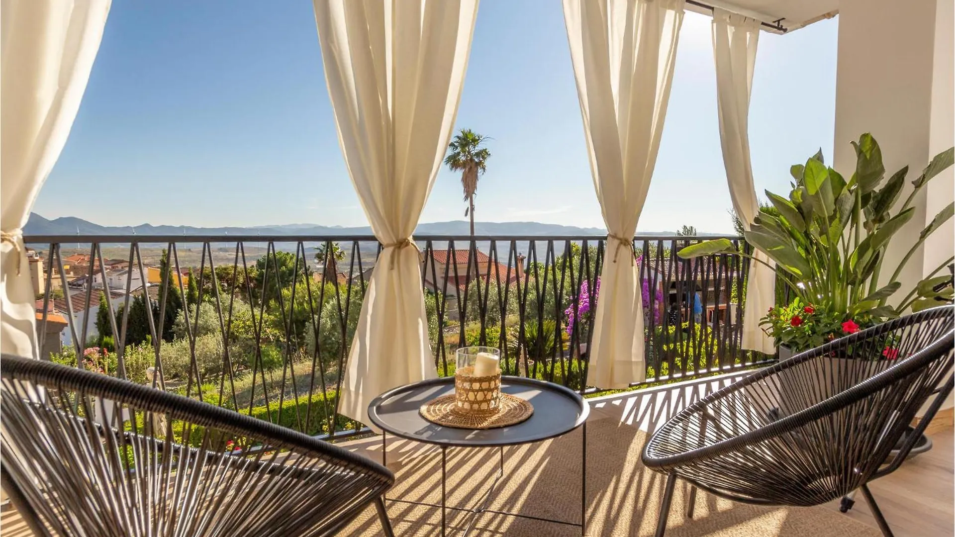 Gorgeous Home In Nigueelas With Wifi Holiday home