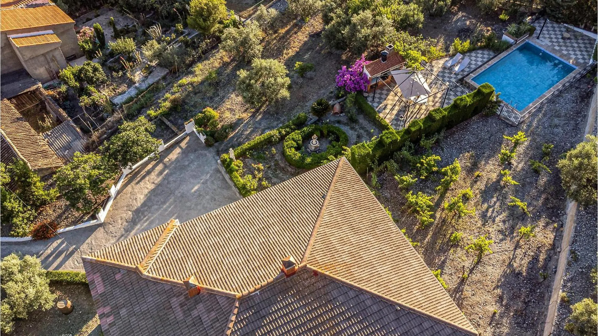 Holiday home Gorgeous Home In Nigueelas With Wifi